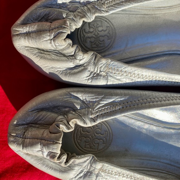 Tory Burch leather Flats - Picture 2 of 6
